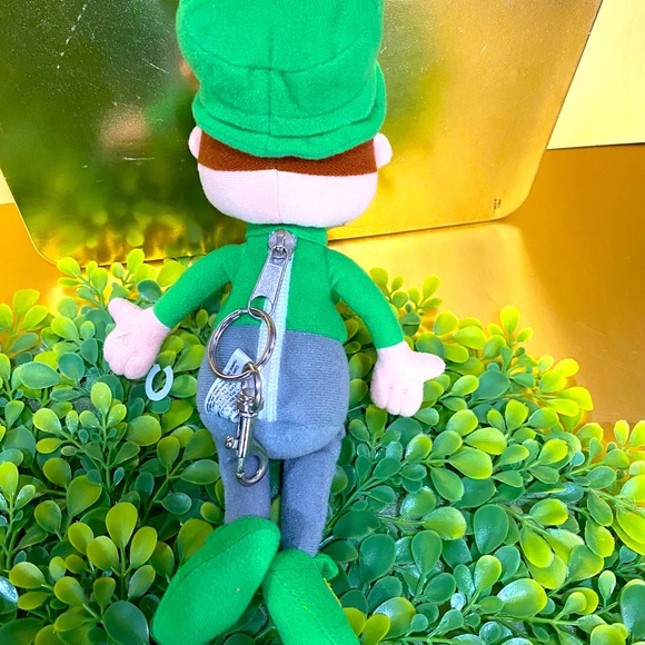 LEPRECHAUN CEREAL PALS NWOT VTG 2001 LUCKY CHARMS LEPRECHAUN PLUSH SHAMROCK HAT - Picture 9 of 12